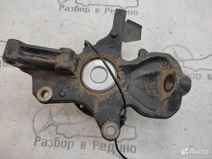 Кулак поворотный передний левый w906 Sprinter 6