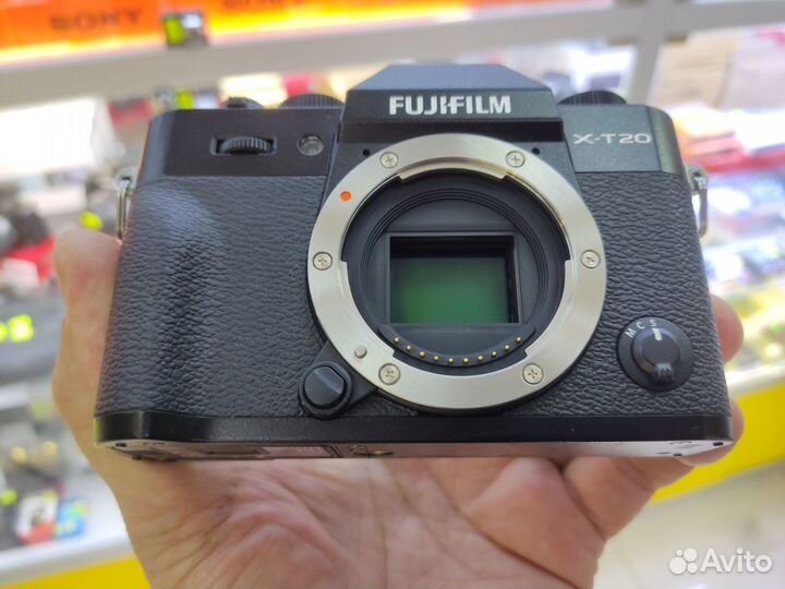 Fujifilm X-T20 Body пробег 7 кадров