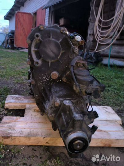 Раздаточной коробка (раздатка) Pajero 3 / Montero