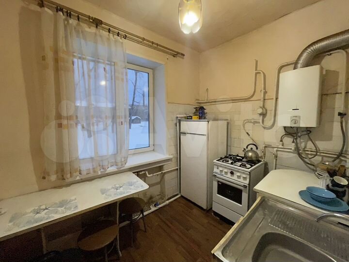 2-к. квартира, 46 м², 1/2 эт.