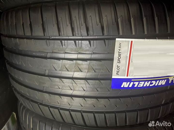 Michelin Pilot Sport PS4 SUV 265/45 R21