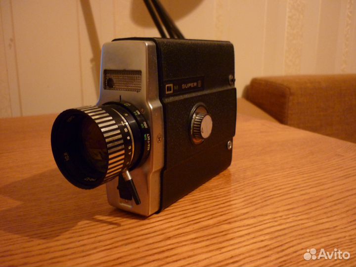 Киносъемочный аппарат 