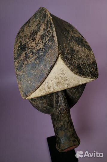 Африканская маска народности Квеле