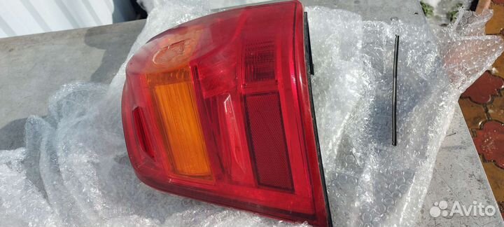 Левый фонарь lend cruiser 200 рест