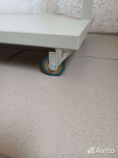 Вешалка напольная