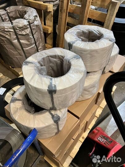 Полипропеленовая лента пп 12 мм х 0.45 мм белая