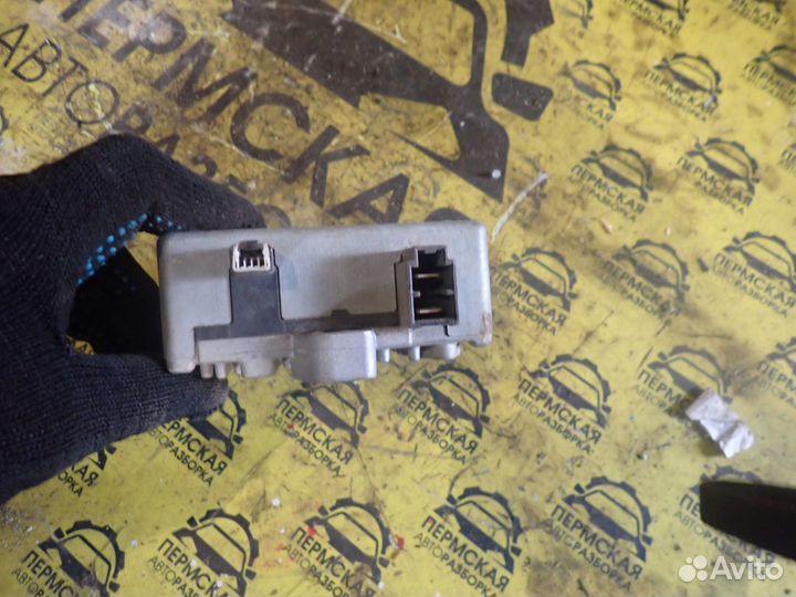 Блок управления электроусилителем руля Mitsubishi