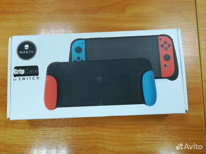 Skull & Co. Grip Animal Crossing (грип Switch)