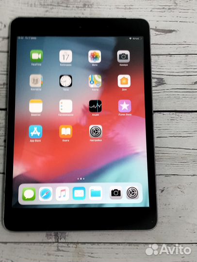 iPad mini 2 / 16Gb + SIM (A1490)