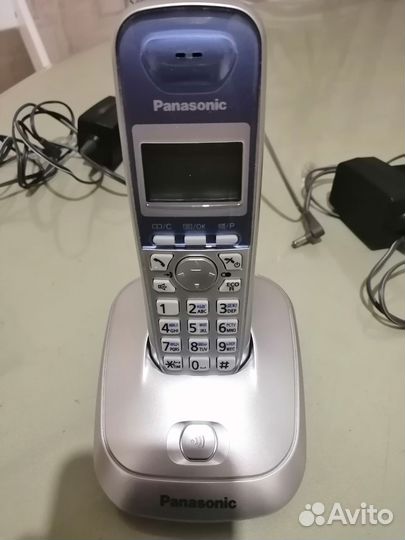 Радиотелнфон Panasonic (комплект из 2 трубок)