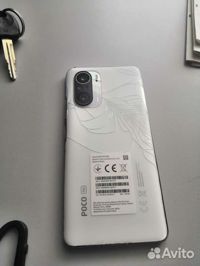 Телефон poco f3