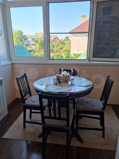 2-к. квартира, 53 м², 2/5 эт.