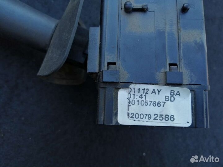 Переключатель дворников LADA Largus