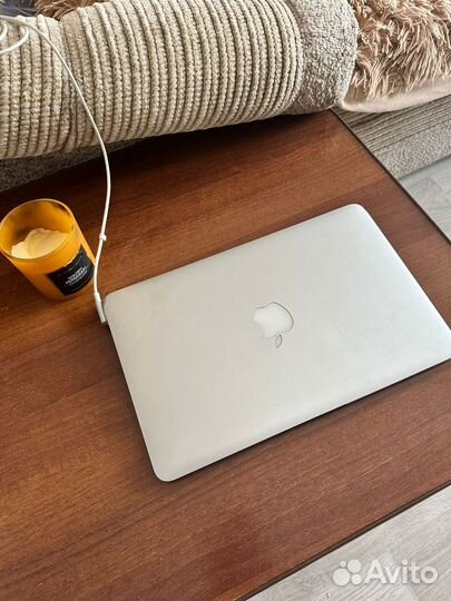 Apple MacBook Air 11.6 (обмен)