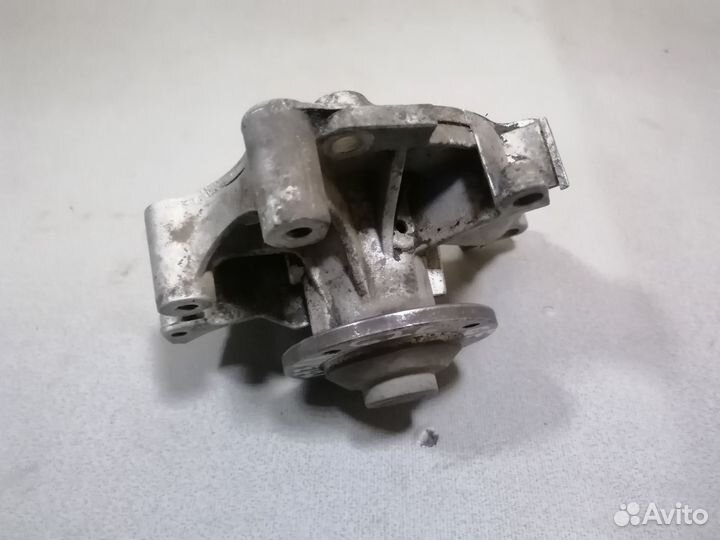 Помпа 1.8 Mazda 626 GF 1997-2002