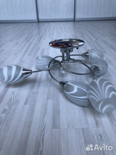 Люстра потолочная