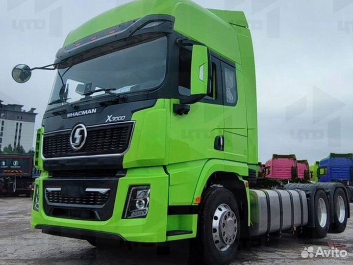 Shacman (Shaanxi) SX42584W324C, 2024