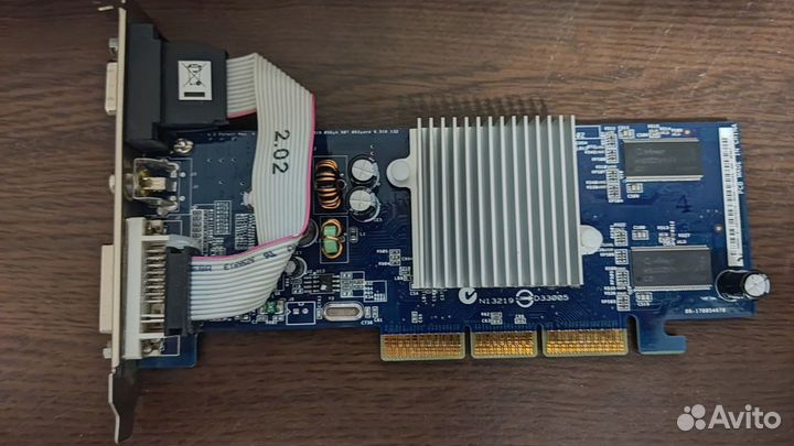 Видеокарта asus Geforce4 FX5200