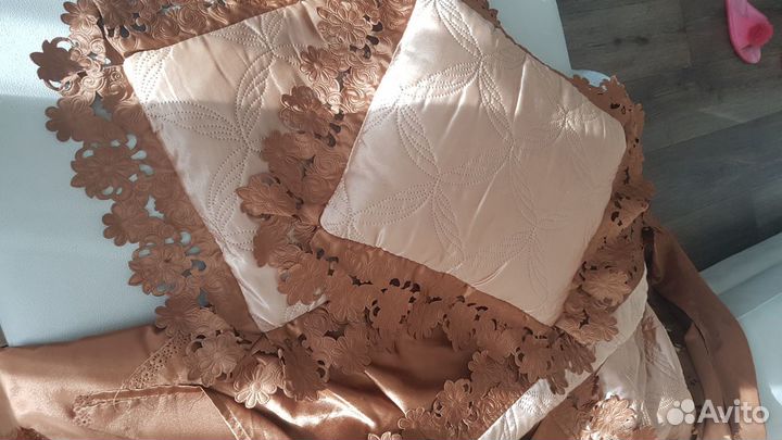 Покрывало на кровать