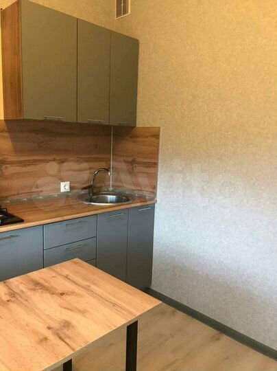 1-к. квартира, 28 м², 4/4 эт.