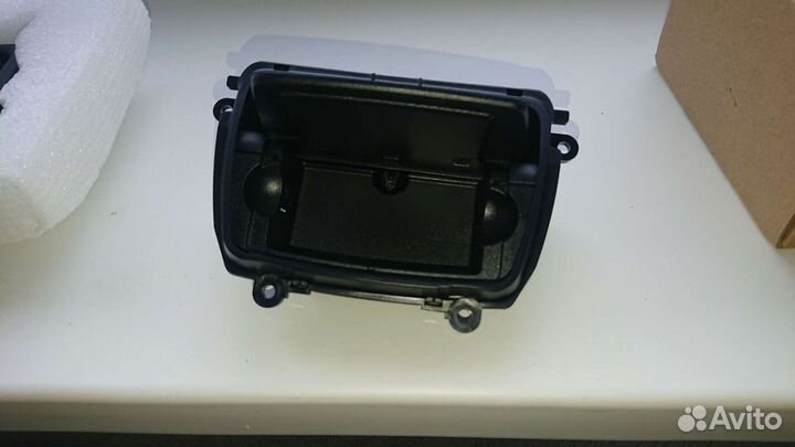 Пепельница BMW F10 F18 бмв