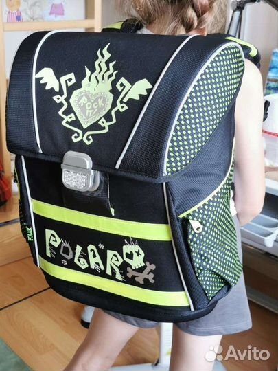 Рюкзак для девочки. Начальная школа