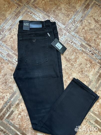 Джинсы мужские