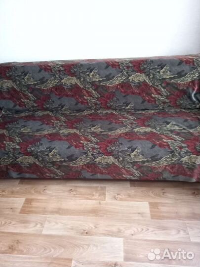 Покрывало на кровать,диван новое