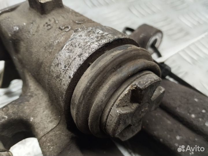 Суппорт задний правый Renault Megane 2 Scenic 2