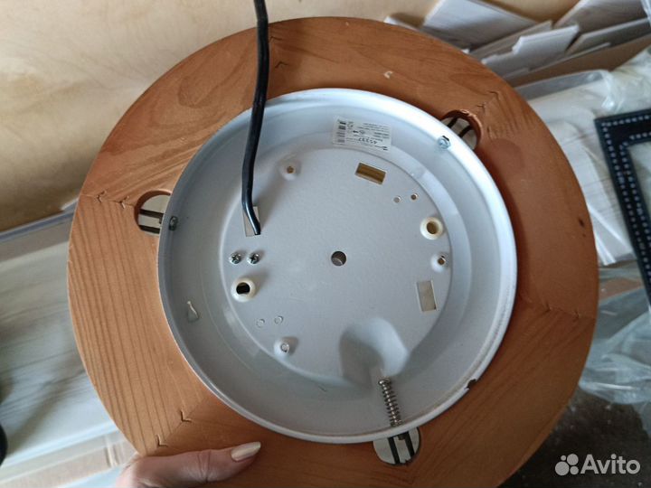 Лампа потолочная