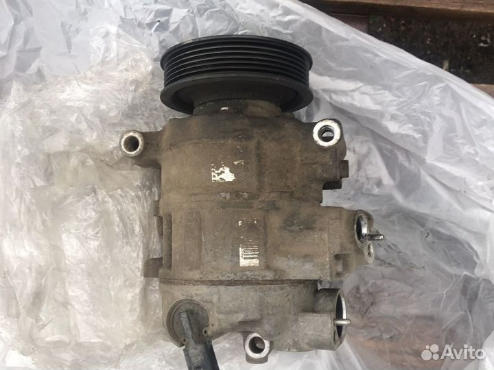 Компрессор кондиционера Фольцваген golf