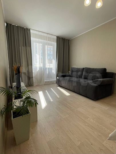 1-к. квартира, 40 м², 9/17 эт.