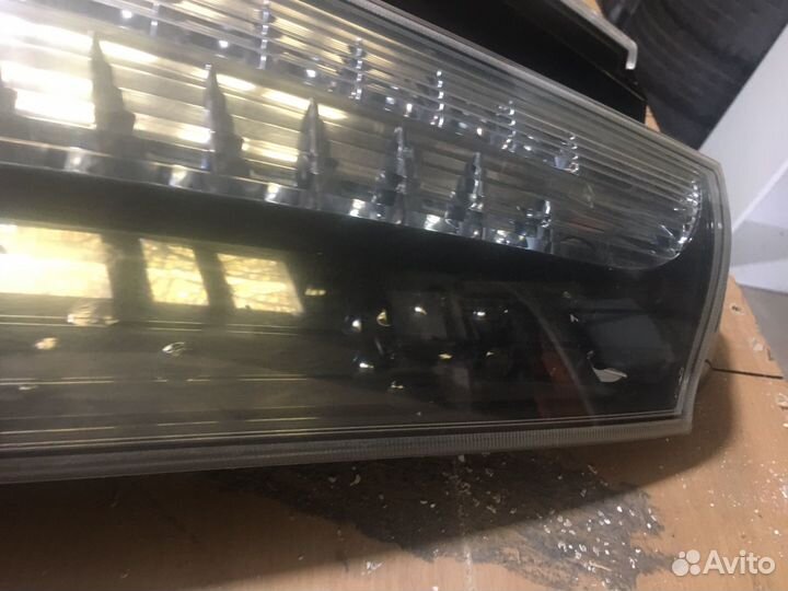 Mitsubishi grandis задние фары стопы