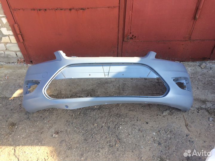 Бампер передний грунтованный Форд Фокус focus 08
