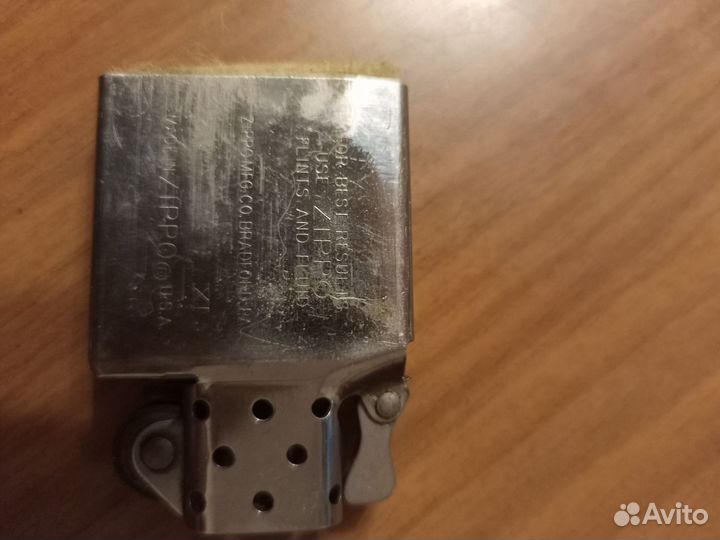 Зажигалка бензиновая zippo