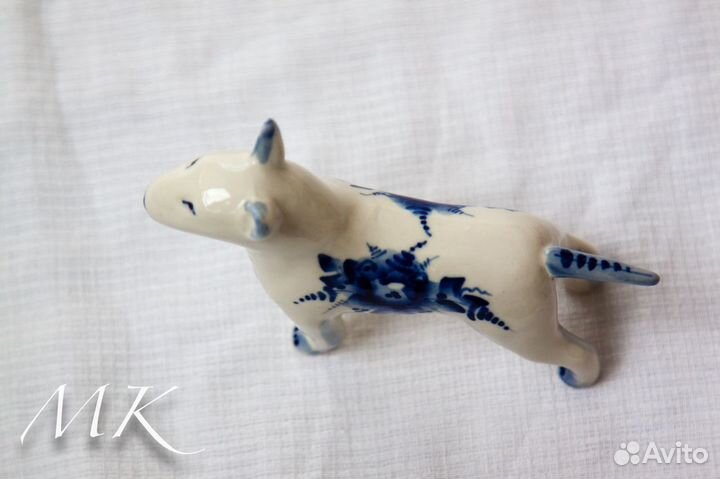 Бультерьер - статуэтка из фарфора