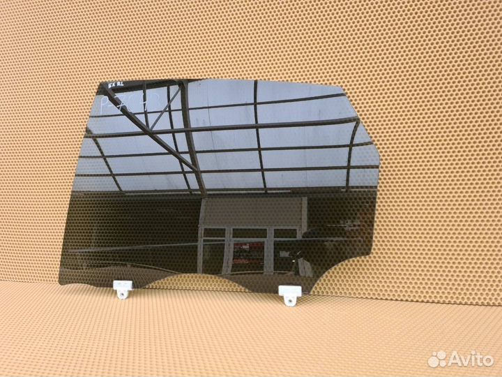 Стекло двери заднее левое Infiniti Ex Qx50 J50