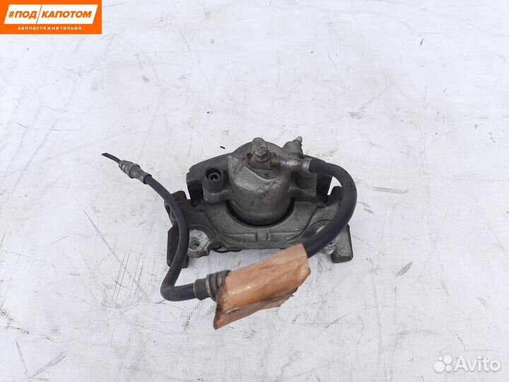 Суппорт тормозной передний правый Volkswagen Golf