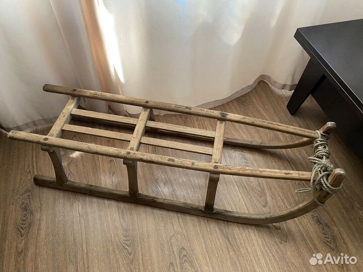 Санки старинные