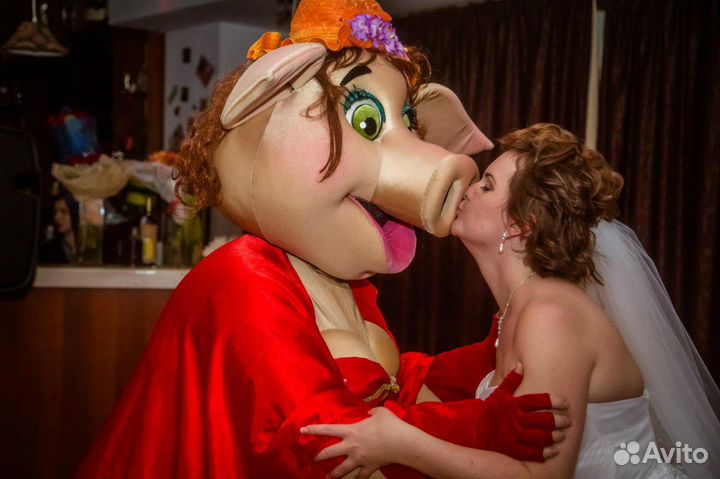 Ростовые куклы. Свинка стриптизерша. Экспресс-позд