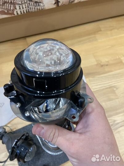 Линзы в фары Pajero 4 (2 штуки)