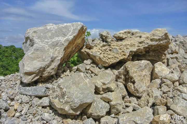 Камень булыжник (горная масса) отгруз. 20 м3 (куб)