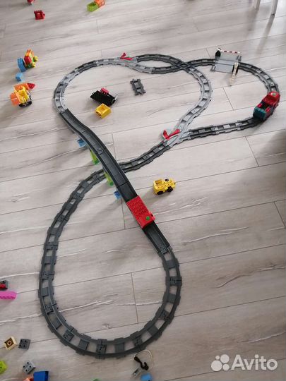 Lego duplo поезд