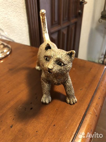 Статуэтка Кот