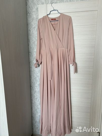 Вечернее платье на выпускной 42