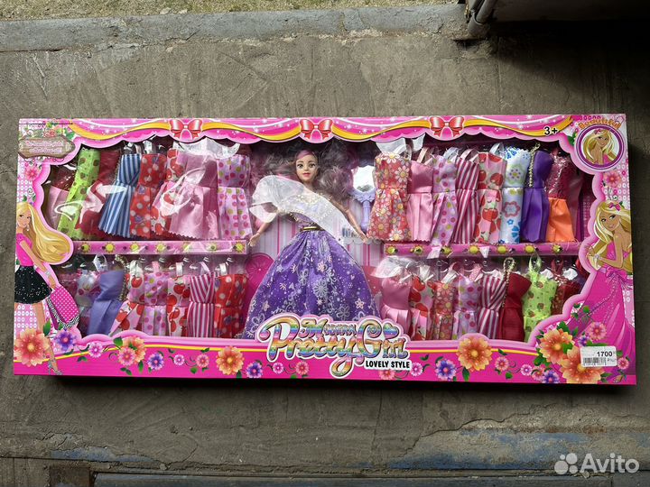 Кукла барби с одеждой