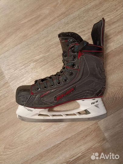 Хоккейные коньки bauer vapor
