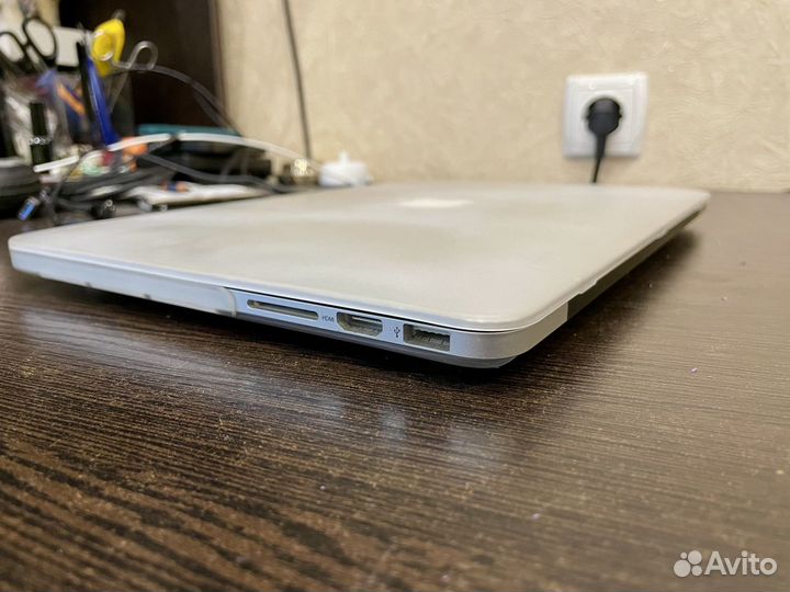 Macbook pro 13 2015 i5 2,9GHz 8 Гб 500 гб