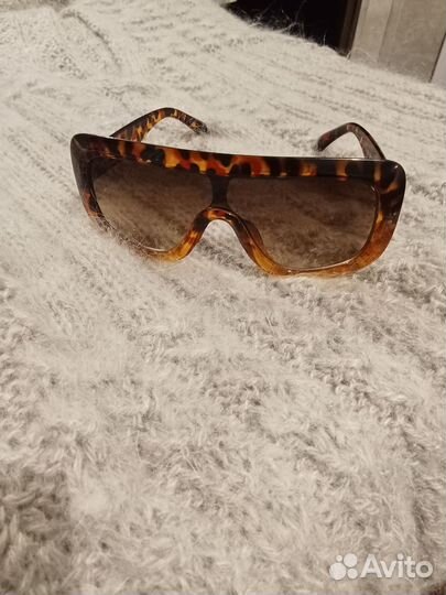 Солнечные очки