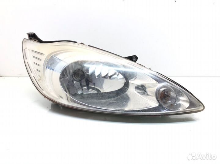 Фара правая Ford Ka 1.2 I 2009